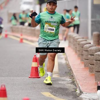 Runner Photo 8467301