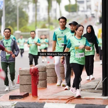 Runner Photo 8467394