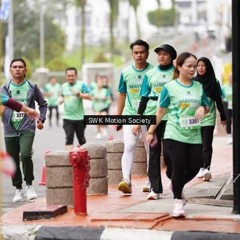 Runner Photo 8467395