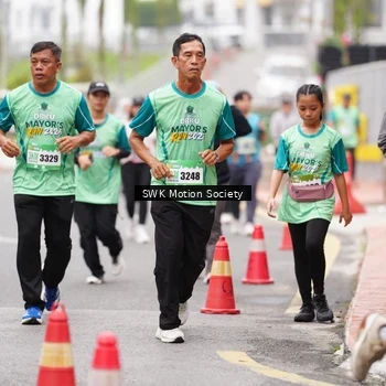 Runner Photo 8467437