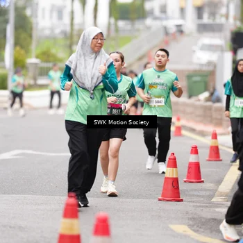 Runner Photo 8467481