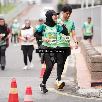 Runner Photo 8467575