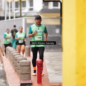 Runner Photo 8467598