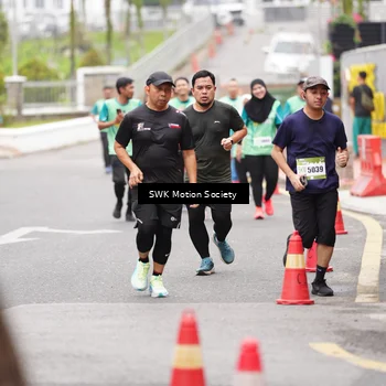 Runner Photo 8467637