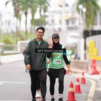 Runner Photo 8467704