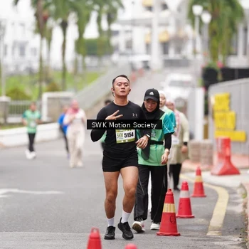 Runner Photo 8467713
