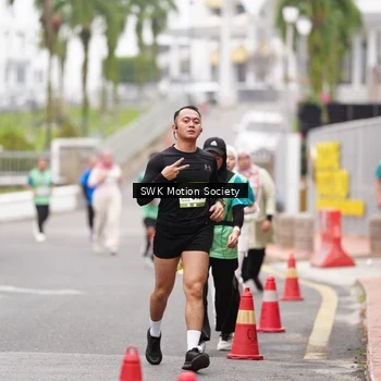 Runner Photo 8467714