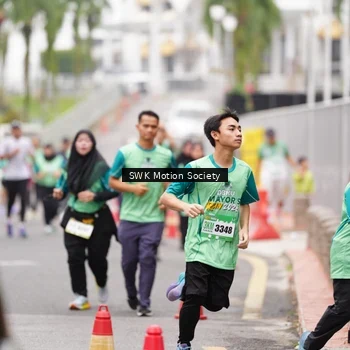 Runner Photo 8467811
