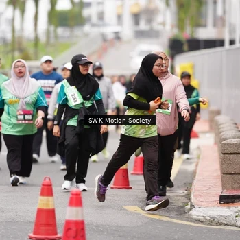 Runner Photo 8467881