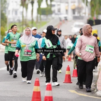 Runner Photo 8467883