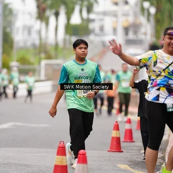 Runner Photo 8467926