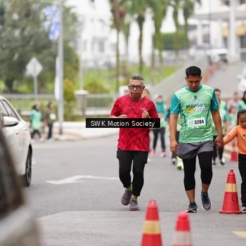 Runner Photo 8467941