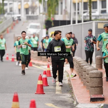 Runner Photo 8467973