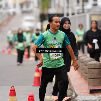 Runner Photo 8468101