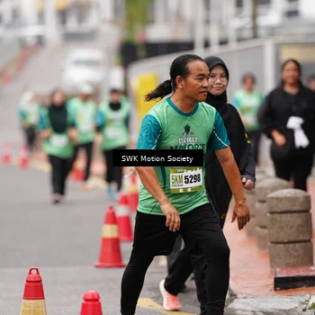 Runner Photo 8468102