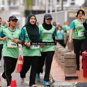 Runner Photo 8468119