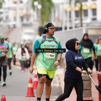 Runner Photo 8468173