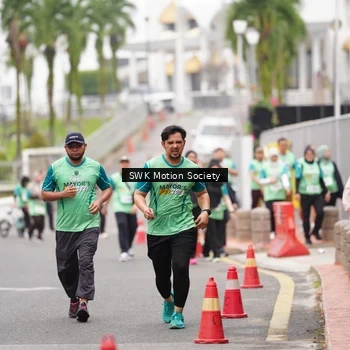 Runner Photo 8468176