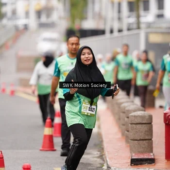 Runner Photo 8468223