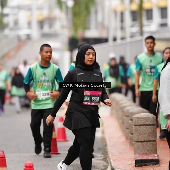 Runner Photo 8468235