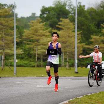 Runner Photo 8468359
