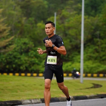 Runner Photo 8468383