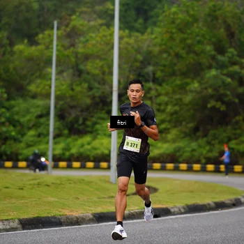 Runner Photo 8468392