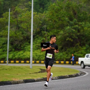 Runner Photo 8468395