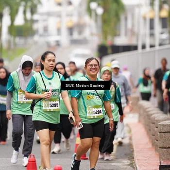 Runner Photo 8468398