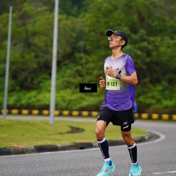 Runner Photo 8468421