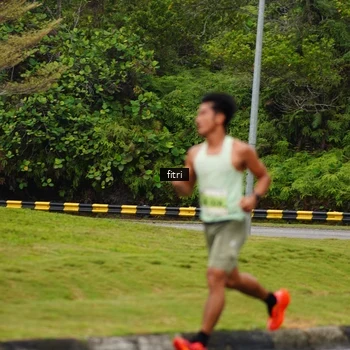 Runner Photo 8468433