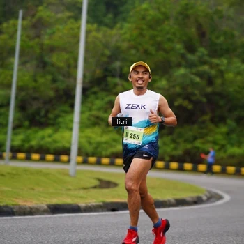 Runner Photo 8468440