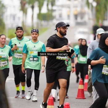 Runner Photo 8468442