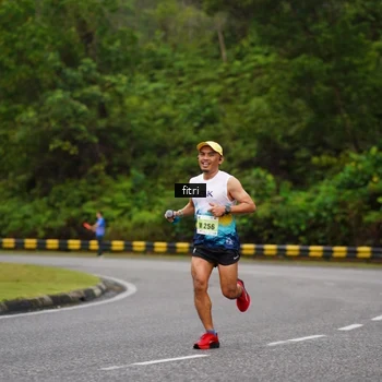 Runner Photo 8468448