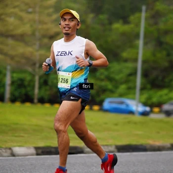 Runner Photo 8468454