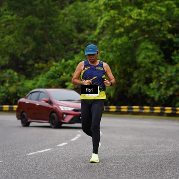 Runner Photo 8468476