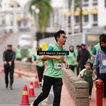 Runner Photo 8468543