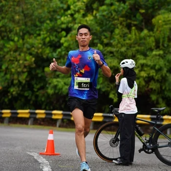 Runner Photo 8468556