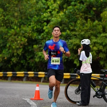 Runner Photo 8468562
