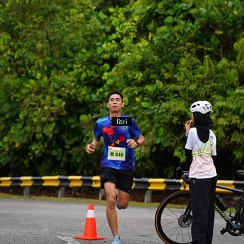 Runner Photo 8468563