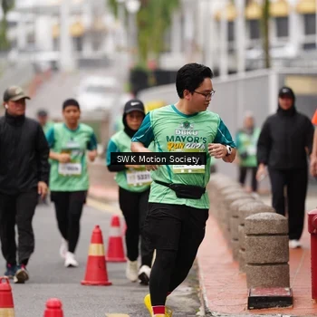 Runner Photo 8468568