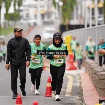 Runner Photo 8468572