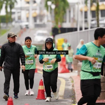 Runner Photo 8468574