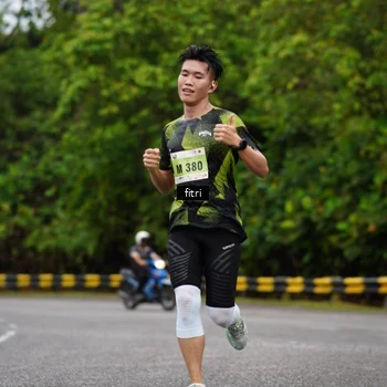 Runner Photo 8468581