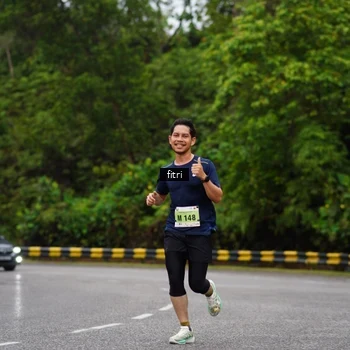 Runner Photo 8468595