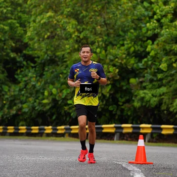 Runner Photo 8468602