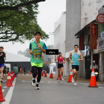 Runner Photo 8468605