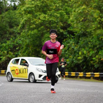 Runner Photo 8468634