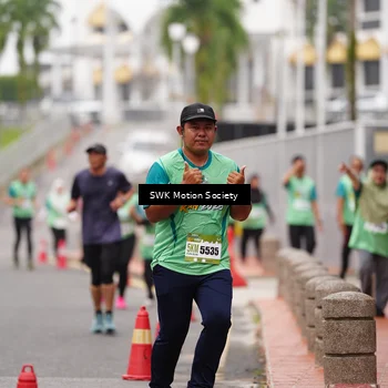 Runner Photo 8468643