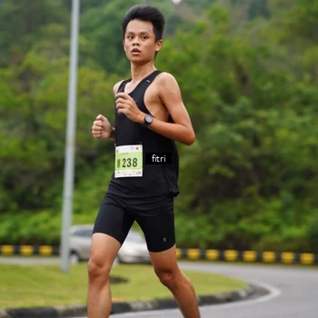 Runner Photo 8468659